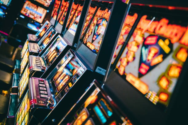 Live dealer roulette table streaming in HD on nanastoto139 platform